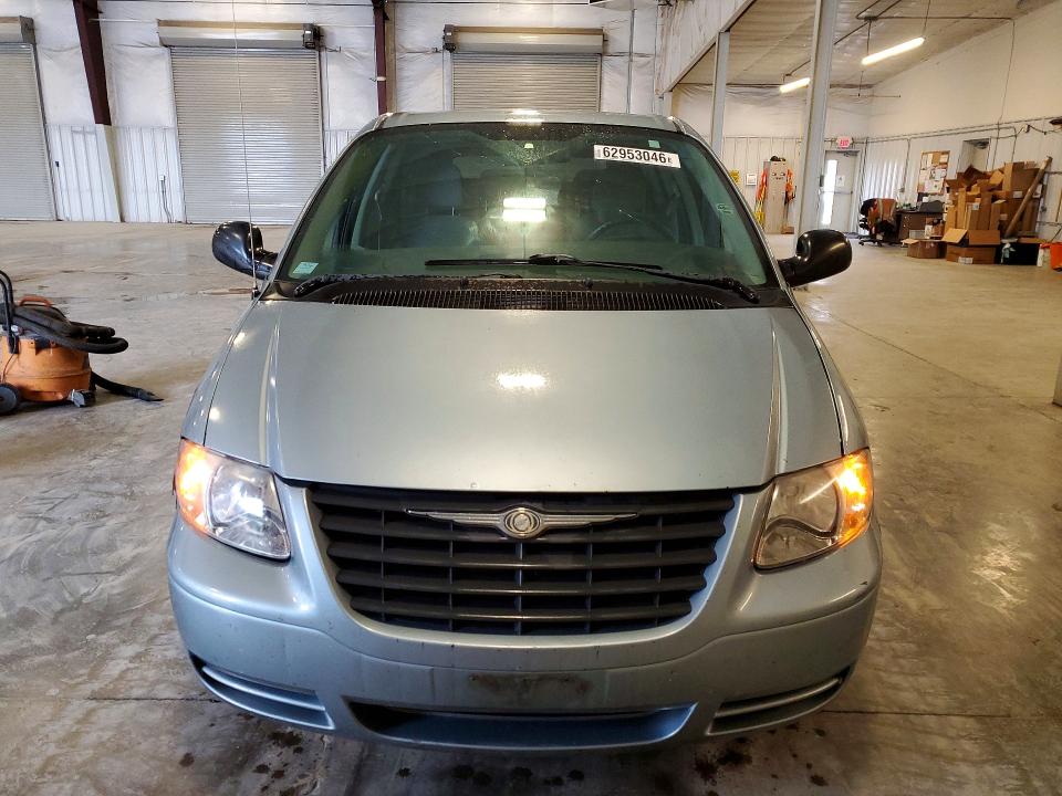 2005 Chrysler Town & Country მანქანა იყიდება აუქციონზე, vin: 1C4GP45R75B437207, აუქციონის ნომერი: 62953046
