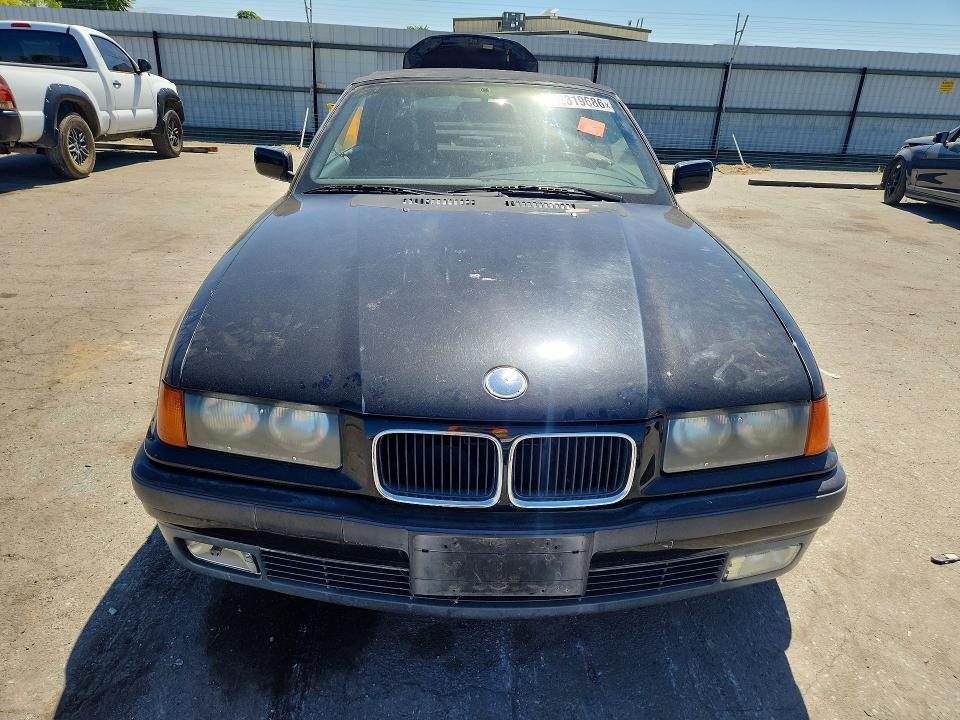 62319686 :رقم المزاد ، WBABJ5320SJC82508 vin ، 1995 Bmw 325 مزاد بيع