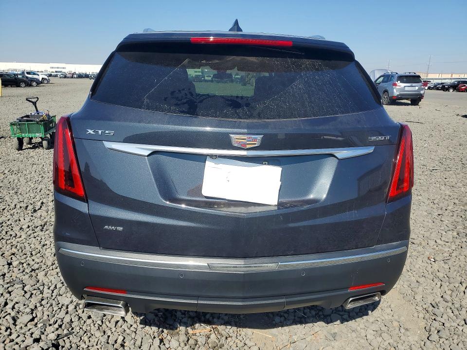 63256526 :رقم المزاد ، 1GYKNBR41MZ220867 vin ، 2021 Cadillac Xt5 مزاد بيع