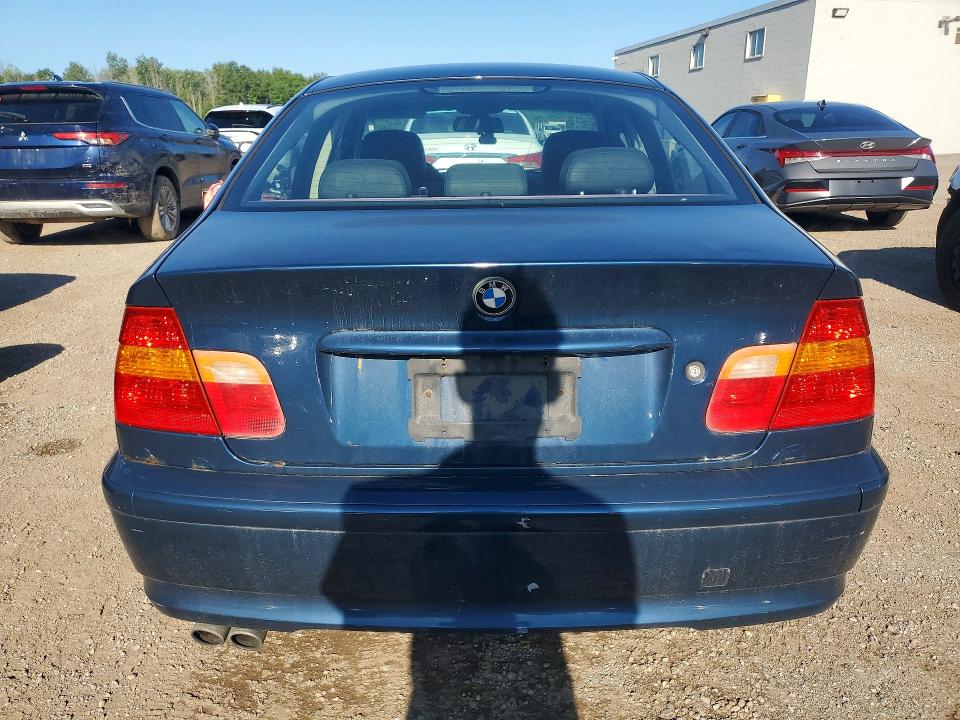 2004 Bmw 325 მანქანა იყიდება აუქციონზე, vin: WBAEU33464PR07677, აუქციონის ნომერი: 62053596