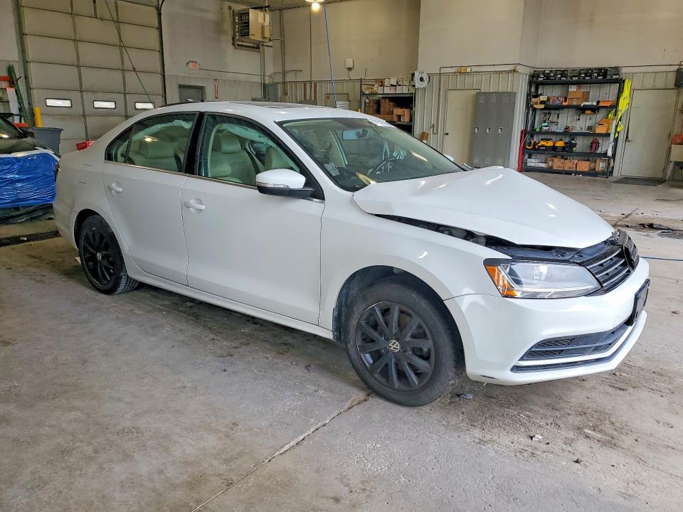 Продажа на аукционе авто 2017 Volkswagen Jetta, vin: 3VWDB7AJ7HM380522, номер лота: 62537686