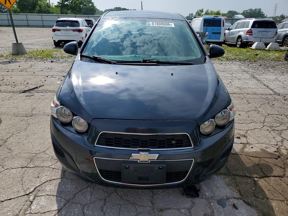 Продаж на аукціоні авто 2015 Chevrolet Sonic, vin: 1G1JC6SHXF4195553, номер лоту: 61808606