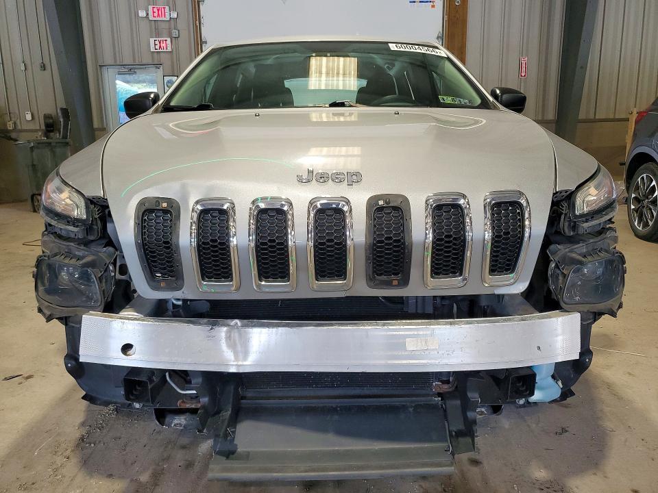 60004566 :رقم المزاد ، 1C4PJLAB8FW506369 vin ، 2015 Jeep Cherokee مزاد بيع