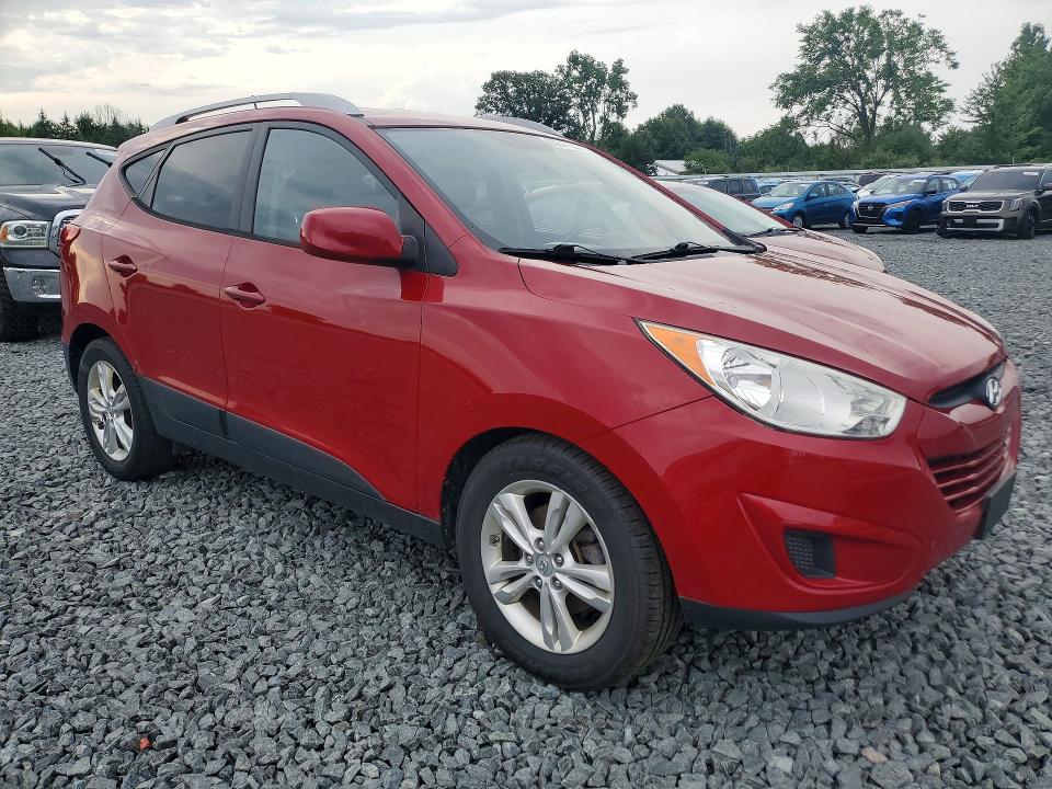 60647206 :رقم المزاد ، KM8JUCAC6AU021685 vin ، 2010 Hyundai Tucson مزاد بيع