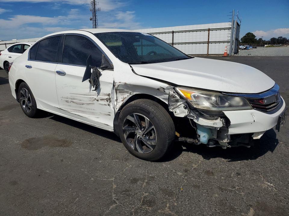 2017 Honda Accord მანქანა იყიდება აუქციონზე, vin: 1HGCR2F36HA067256, აუქციონის ნომერი: 59721946