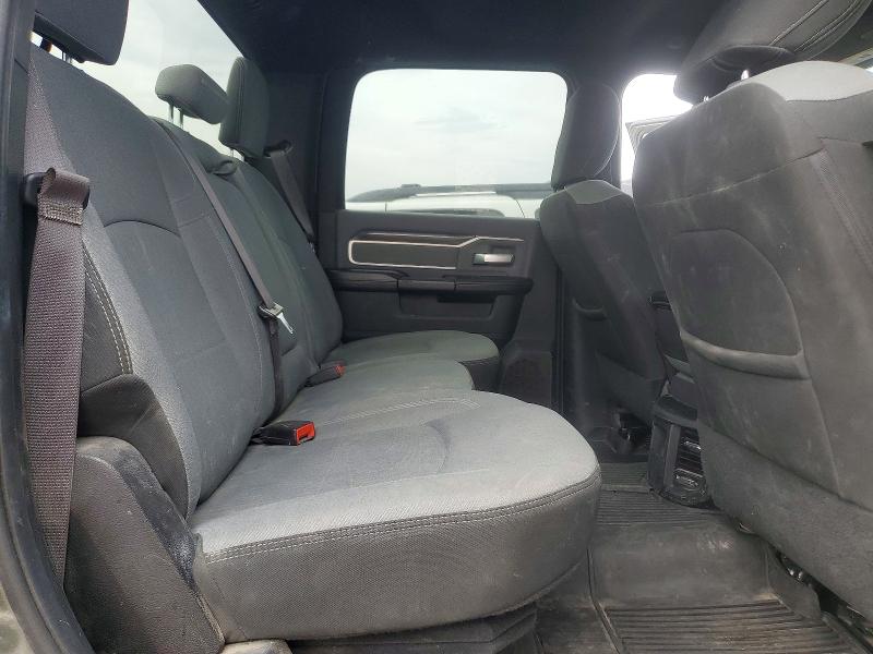 60927296 :رقم المزاد ، 3C6UR5JL8MG511669 vin ، 2021 Ram 2500 مزاد بيع