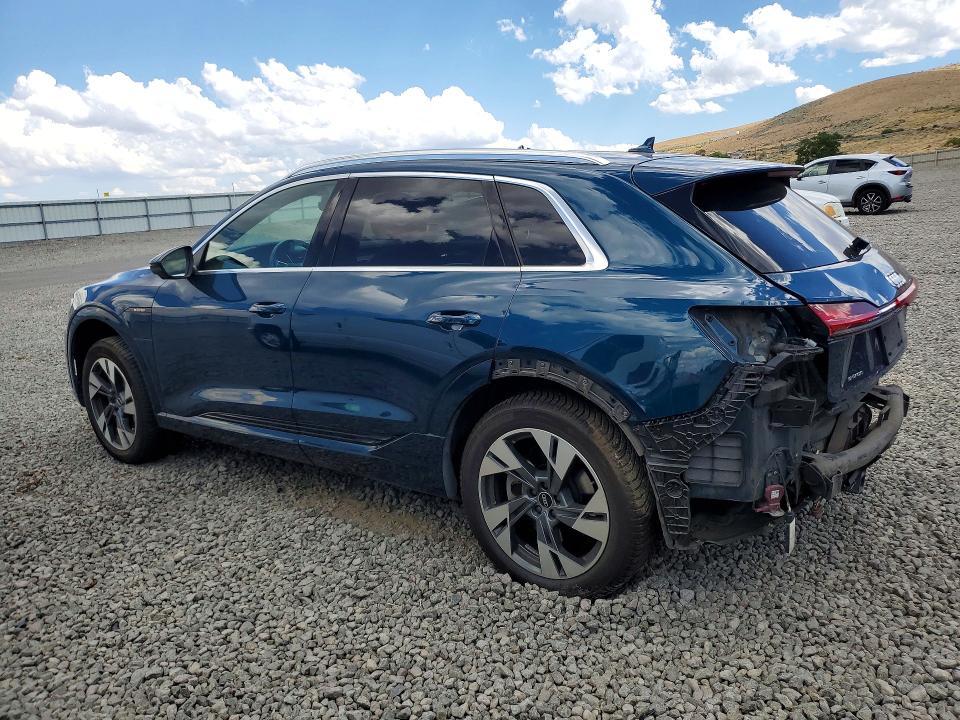 Продажа на аукционе авто 2021 Audi E-tron, vin: WA1VABGE4MB041252, номер лота: 61887926