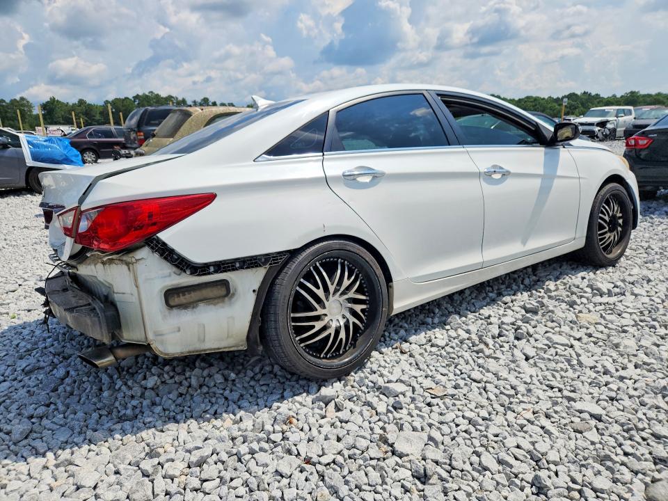 60931286 :رقم المزاد ، 5NPEC4AB2BH316414 vin ، 2011 Hyundai Sonata مزاد بيع