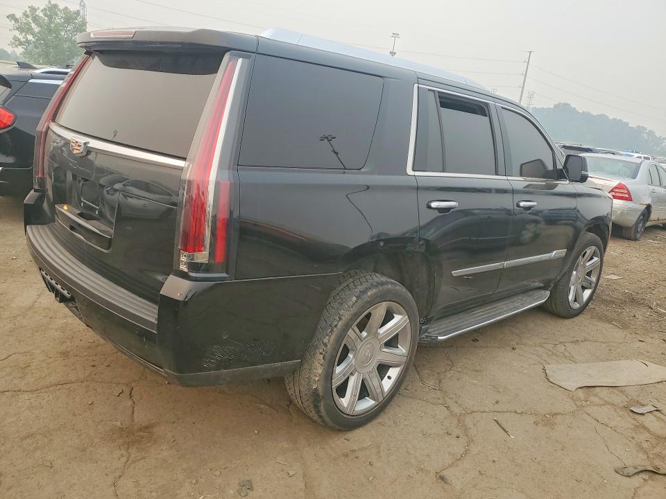 2018 Cadillac Escalade მანქანა იყიდება აუქციონზე, vin: 1GYS4BKJ6JR304195, აუქციონის ნომერი: 60169896