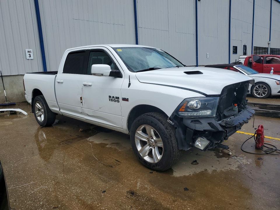 59840806 :رقم المزاد ، 1C6RR7UT9GS303164 vin ، 2016 Ram 1500 مزاد بيع