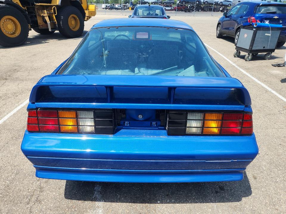 1991 Chevrolet Camaro მანქანა იყიდება აუქციონზე, vin: 1G1FP2387ML180674, აუქციონის ნომერი: 63042726