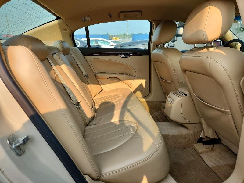 62322846 :رقم المزاد ، 1G4HC5EM1BU145929 vin ، 2011 Buick Lucerne مزاد بيع