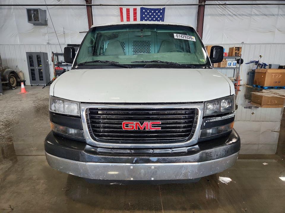 61429326 :رقم المزاد ، 1GTW7FCA4E1913679 vin ، 2014 Gmc Savana مزاد بيع
