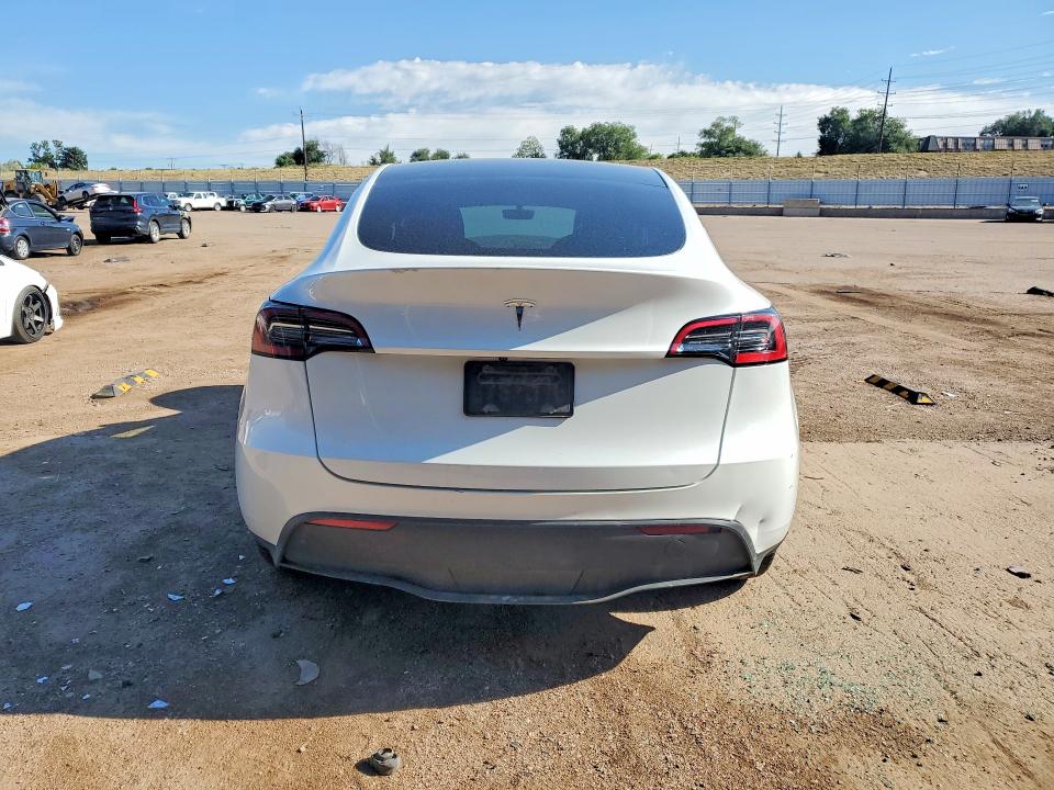Продажа на аукционе авто 2023 Tesla Model Y, vin: 7SAYGDEE6PA075937, номер лота: 60418156