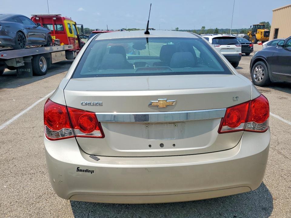 Продажа на аукционе авто 2014 Chevrolet Cruze, vin: 1G1PC5SB7E7221944, номер лота: 62943256