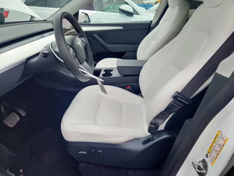 59353336 :رقم المزاد ، 7SAYGDEE4PF796230 vin ، 2023 Tesla Model Y مزاد بيع
