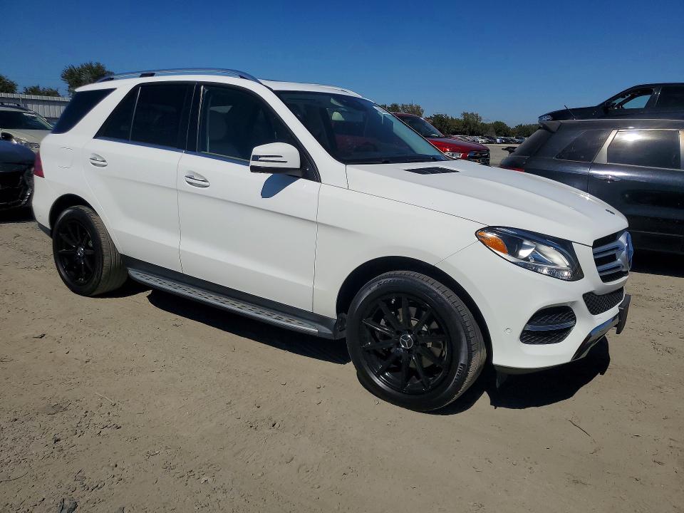 63580506 :رقم المزاد ، 4JGDA5JBXHA876491 vin ، 2017 Mercedes-benz Gle مزاد بيع