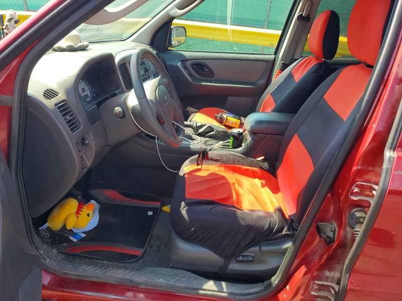 2005 Ford Escape მანქანა იყიდება აუქციონზე, vin: 1FMCU93135KB12700, აუქციონის ნომერი: 61857736