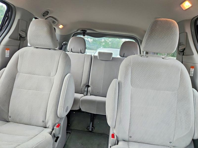 Продаж на аукціоні авто 2015 Toyota Sienna, vin: 5TDJK3DCXFS102058, номер лоту: 62389306