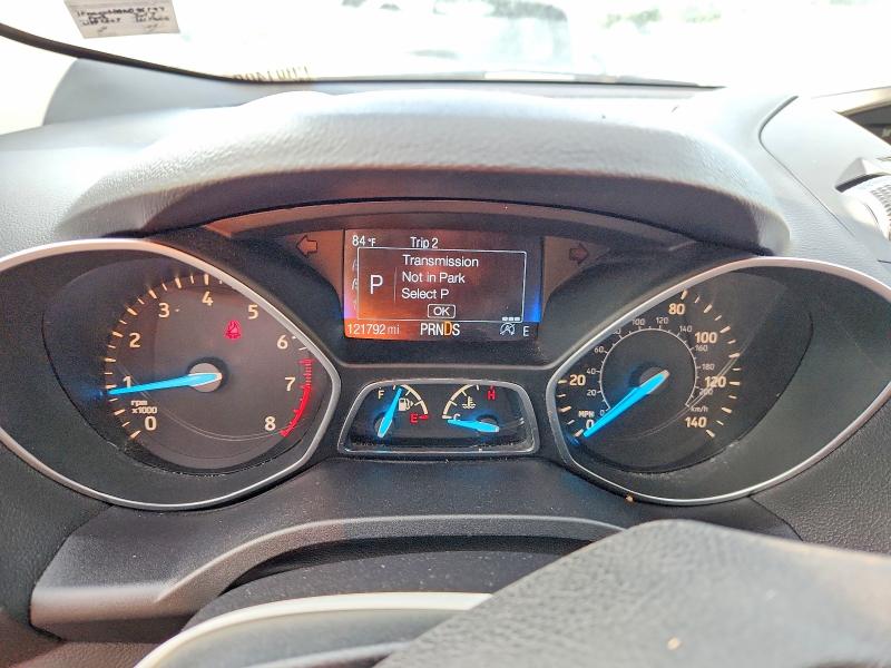 55992836 :رقم المزاد ، 1FMCU0GDXHUB96894 vin ، 2017 Ford Escape مزاد بيع