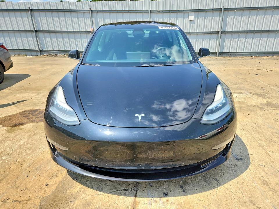 Продажа на аукционе авто 2018 Tesla Model 3, vin: 5YJ3E1EAXJF152554, номер лота: 62583746