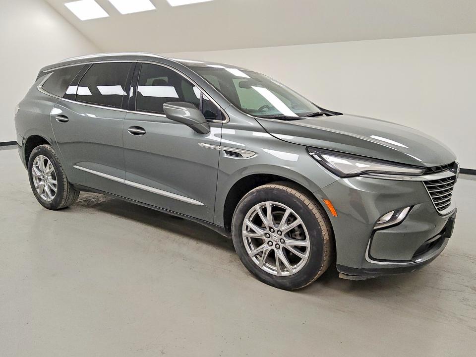 60696186 :رقم المزاد ، 5GAERBKW6PJ243083 vin ، 2023 Buick Enclave مزاد بيع