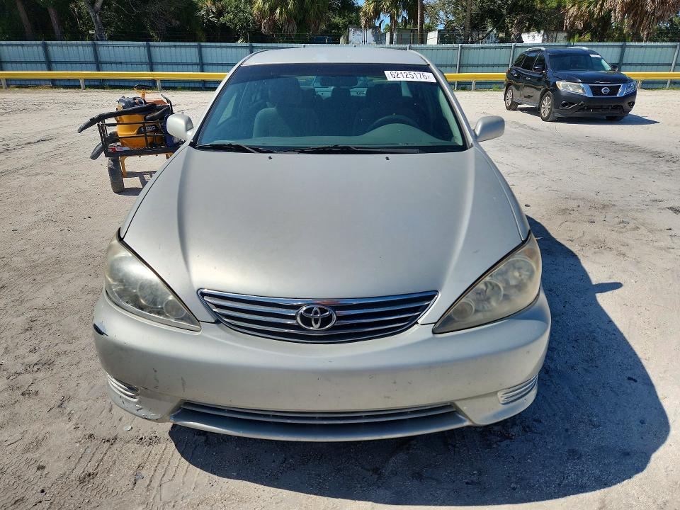 Продажа на аукционе авто 2005 Toyota Camry, vin: 4T1BE32K55U429608, номер лота: 62125176