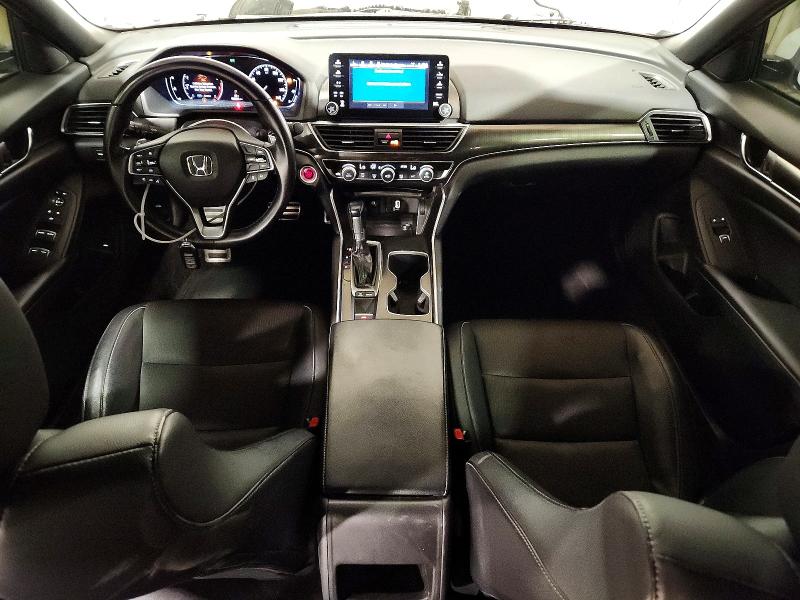 63364756 :رقم المزاد ، 1HGCV1F30JA030523 vin ، 2018 Honda Accord مزاد بيع