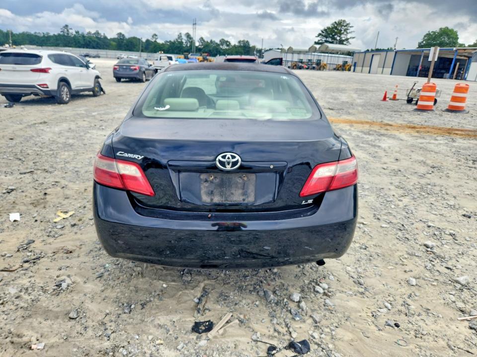 2007 Toyota Camry მანქანა იყიდება აუქციონზე, vin: 4T1BE46K07U052690, აუქციონის ნომერი: 61041476