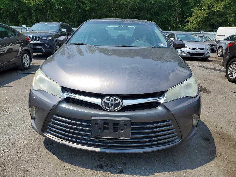 Продаж на аукціоні авто 2015 Toyota Camry, vin: 4T4BF1FK4FR510165, номер лоту: 62231346