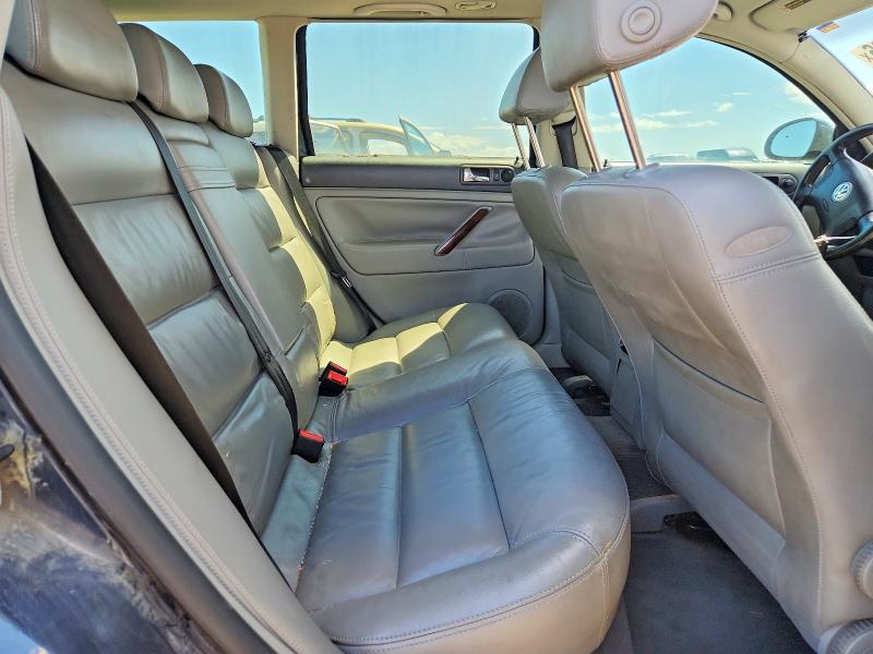 59022066 :رقم المزاد ، WVWCE63B95E117519 vin ، 2008 Volkswagen Passat مزاد بيع