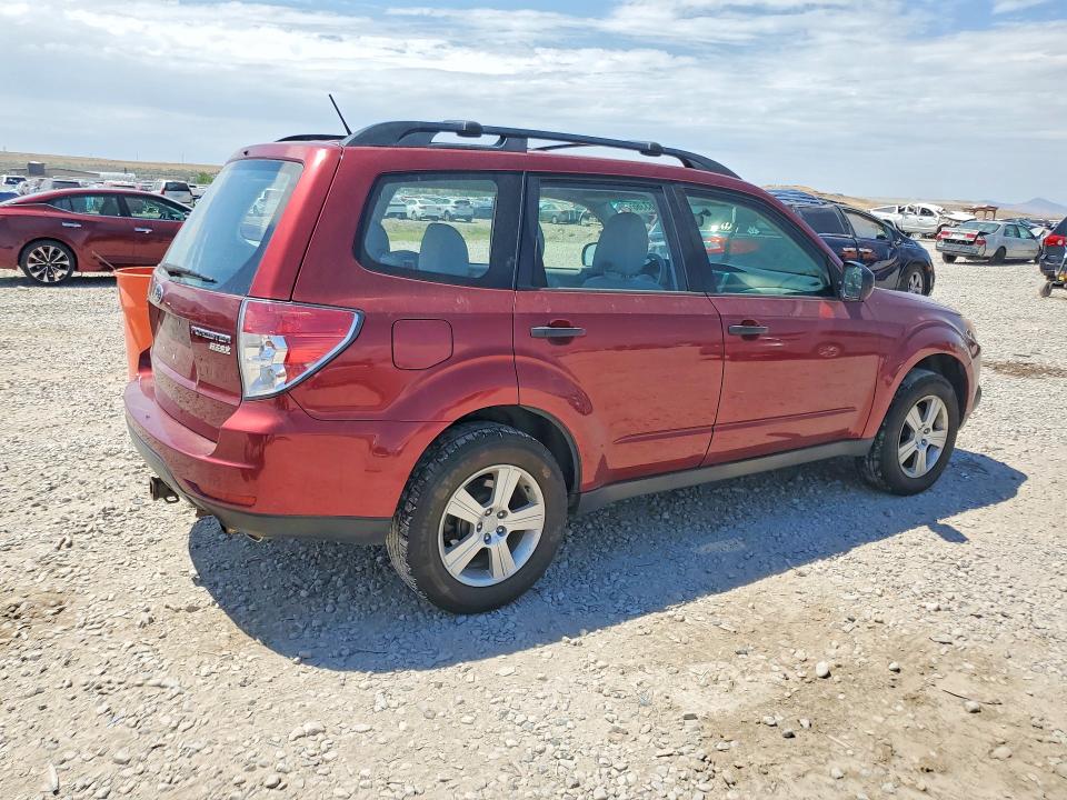 2013 Subaru Forester მანქანა იყიდება აუქციონზე, vin: JF2SHABC9DH444923, აუქციონის ნომერი: 62083366