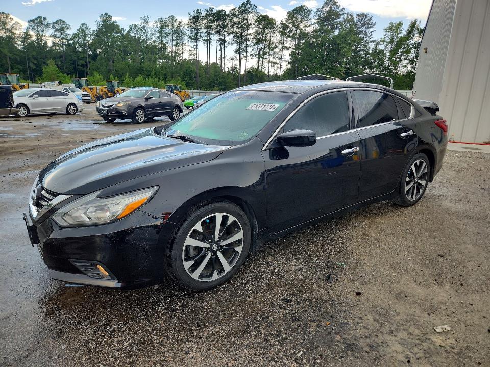 Продаж на аукціоні авто 2018 Nissan Altima, vin: 1N4AL3AP2JC221288, номер лоту: 61571116