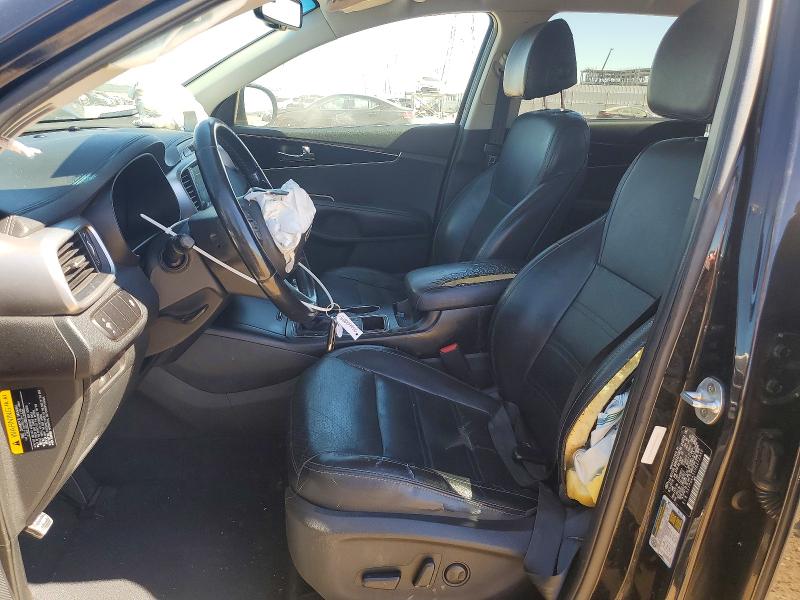 60257956 :رقم المزاد ، 5XYPG4A31HG272542 vin ، 2017 Kia Sorento مزاد بيع