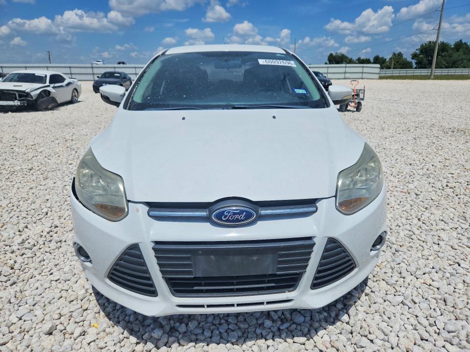 60092696 :رقم المزاد ، 1FADP3K20EL207724 vin ، 2014 Ford Focus مزاد بيع