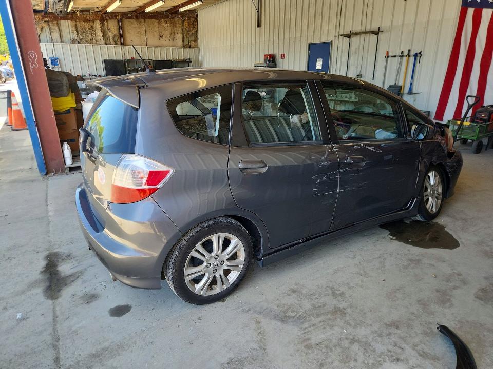61250206 :رقم المزاد ، JHMGE8H5XBS003492 vin ، 2011 Honda Fit مزاد بيع