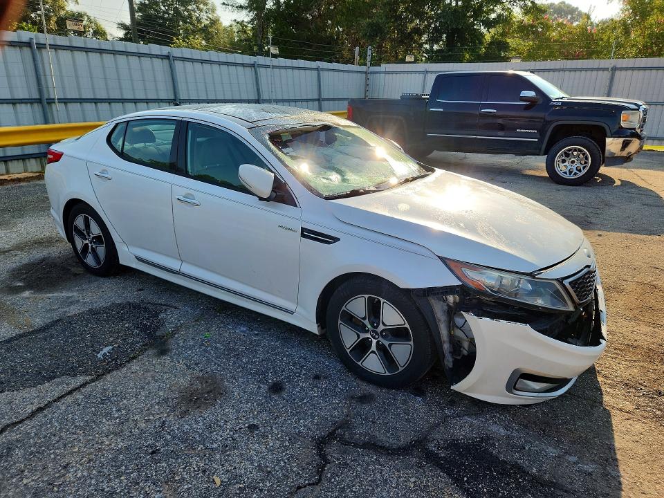 2013 Kia Optima მანქანა იყიდება აუქციონზე, vin: KNAGM4AD2D5041974, აუქციონის ნომერი: 57973836