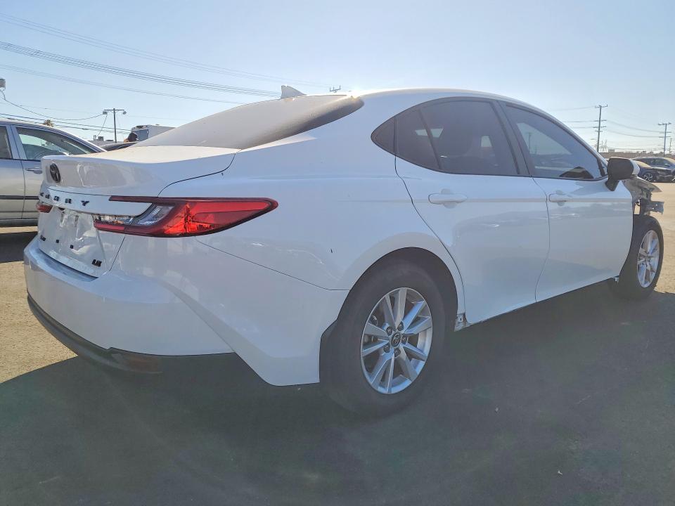 Продажа на аукционе авто 2025 Toyota Camry, vin: 4T1DAACK9SU561922, номер лота: 62220296