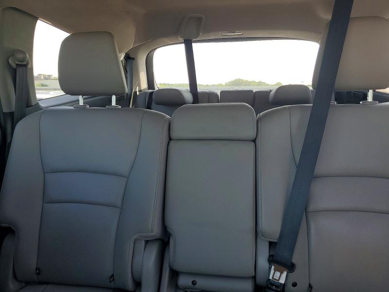 60311586 :رقم المزاد ، 5FNYF6H5XLB018712 vin ، 2020 Honda Pilot مزاد بيع