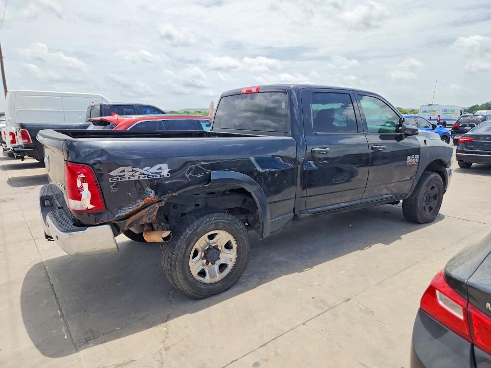 Продажа на аукционе авто 2018 Ram 2500, vin: 3C6UR5CL5JG315391, номер лота: 61309686