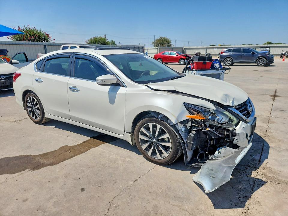 Aukcja sprzedaży 2017 Nissan Altima, vin: 1N4AL3AP4HC488717, numer aukcji: 62251946