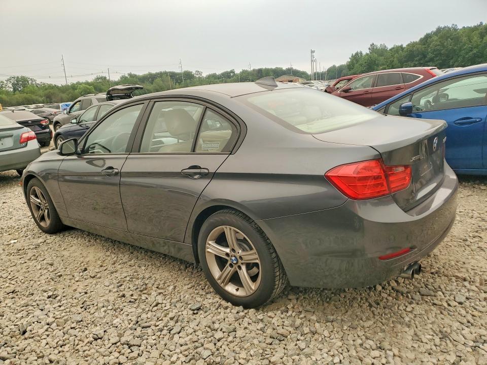 2013 Bmw 328 მანქანა იყიდება აუქციონზე, vin: WBA3B3C56DJ810665, აუქციონის ნომერი: 61414286