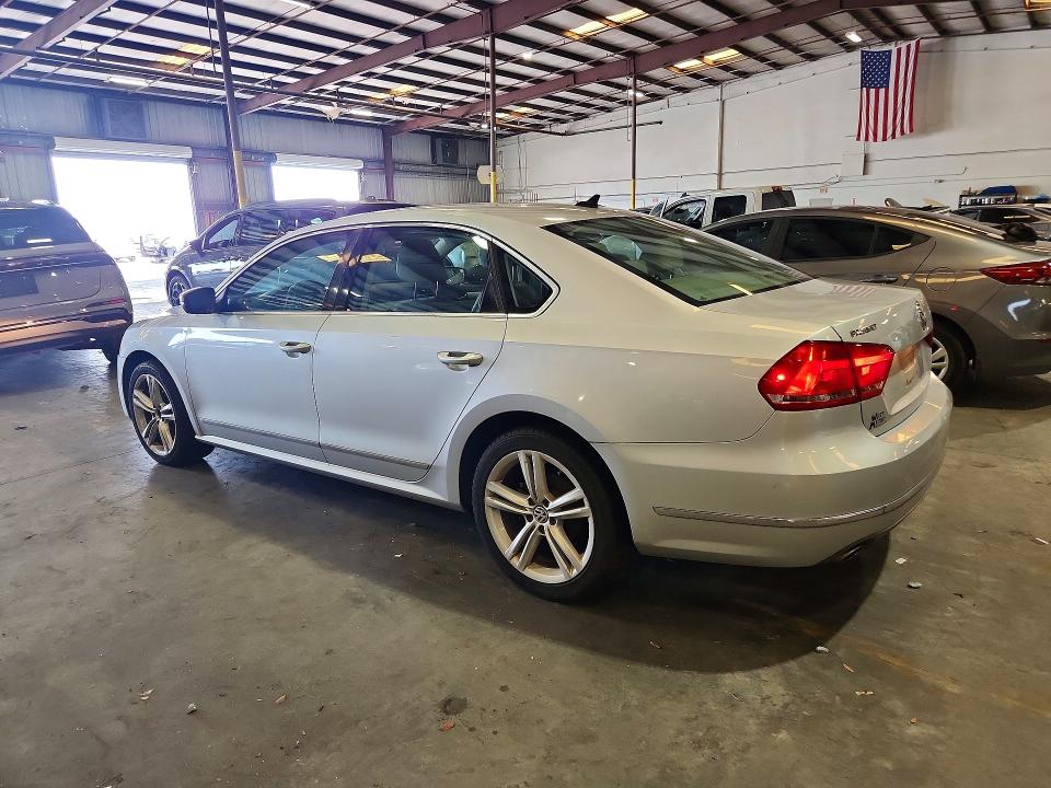 62695246 :رقم المزاد ، 1VWBN7A34DC029160 vin ، 2013 Volkswagen Passat مزاد بيع
