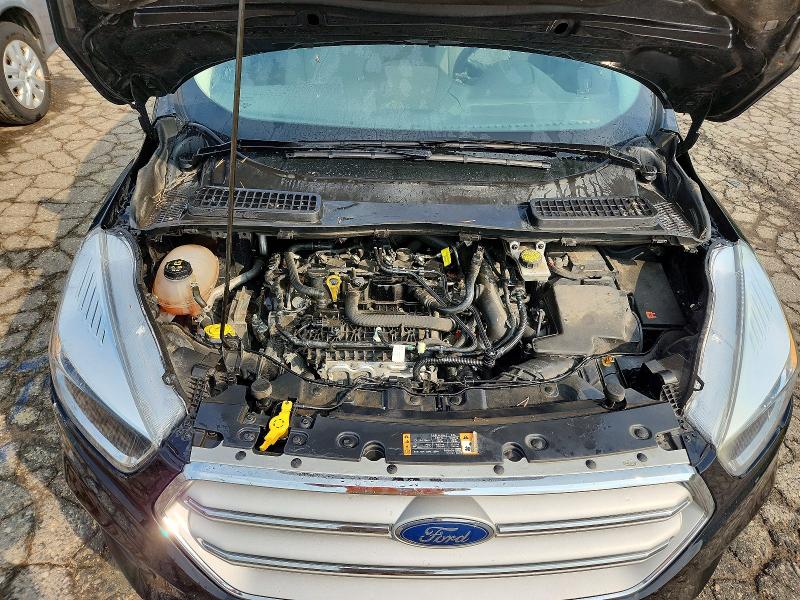 62626806 :رقم المزاد ، 1FMCU9GD5KUA61575 vin ، 2019 Ford Escape مزاد بيع