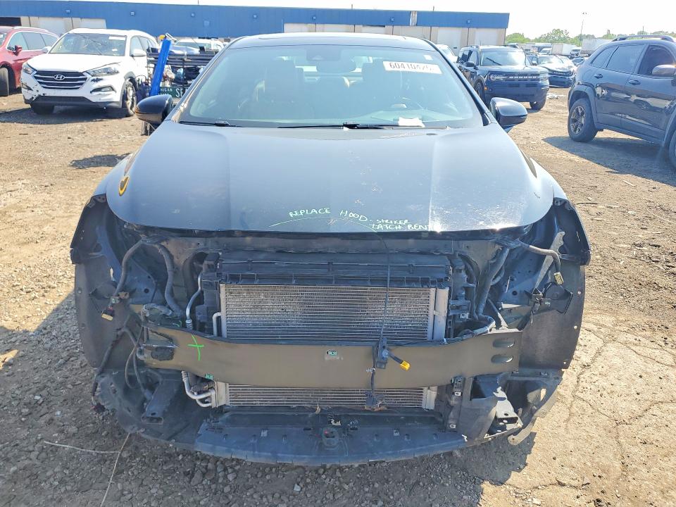 60410426 :رقم المزاد ، 1G4ZS5SS3HU115978 vin ، 2017 Buick Lacrosse مزاد بيع