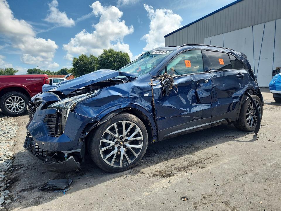 61980886 :رقم المزاد ، 1GYFZER41LF089589 vin ، 2020 Cadillac Xt4 مزاد بيع