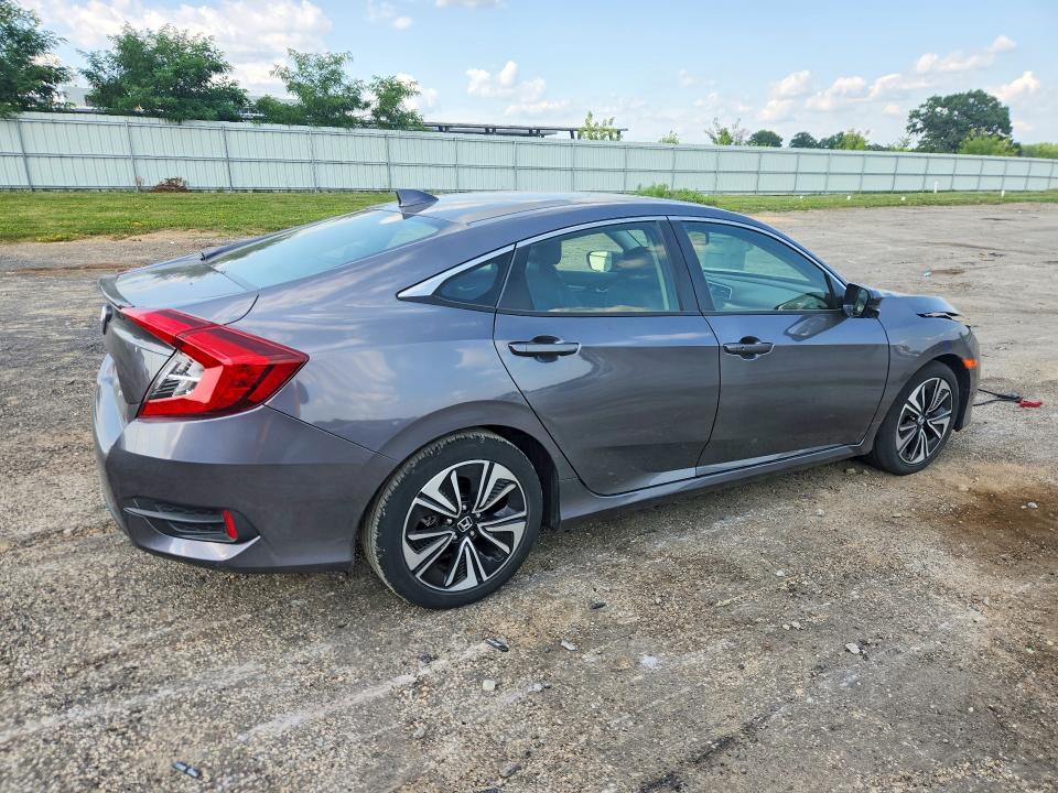 Продажа на аукционе авто 2018 Honda Civic, vin: JHMFC1F72JX044181, номер лота: 61070926