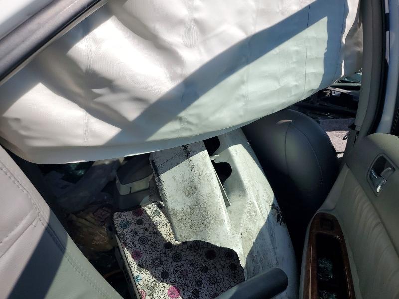 60093706 :رقم المزاد ، 4T1BE30K26U695852 vin ، 2006 Toyota Camry مزاد بيع