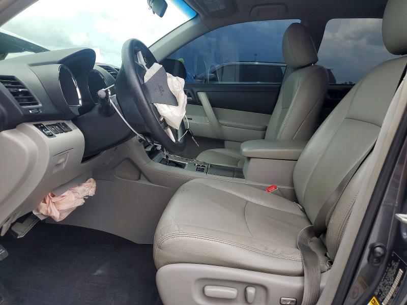 2013 Toyota Highlander მანქანა იყიდება აუქციონზე, vin: 5TDZK3EH3DS111226, აუქციონის ნომერი: 62632646