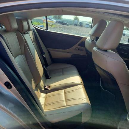 2020 Lexus Es მანქანა იყიდება აუქციონზე, vin: 58AEZ1B13LU065613, აუქციონის ნომერი: 61771436